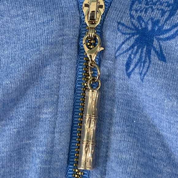 Lilly Pulitzer Bennett Pineapple Zip Up Sweatshirt Blue Size M - Picture 8 of 8